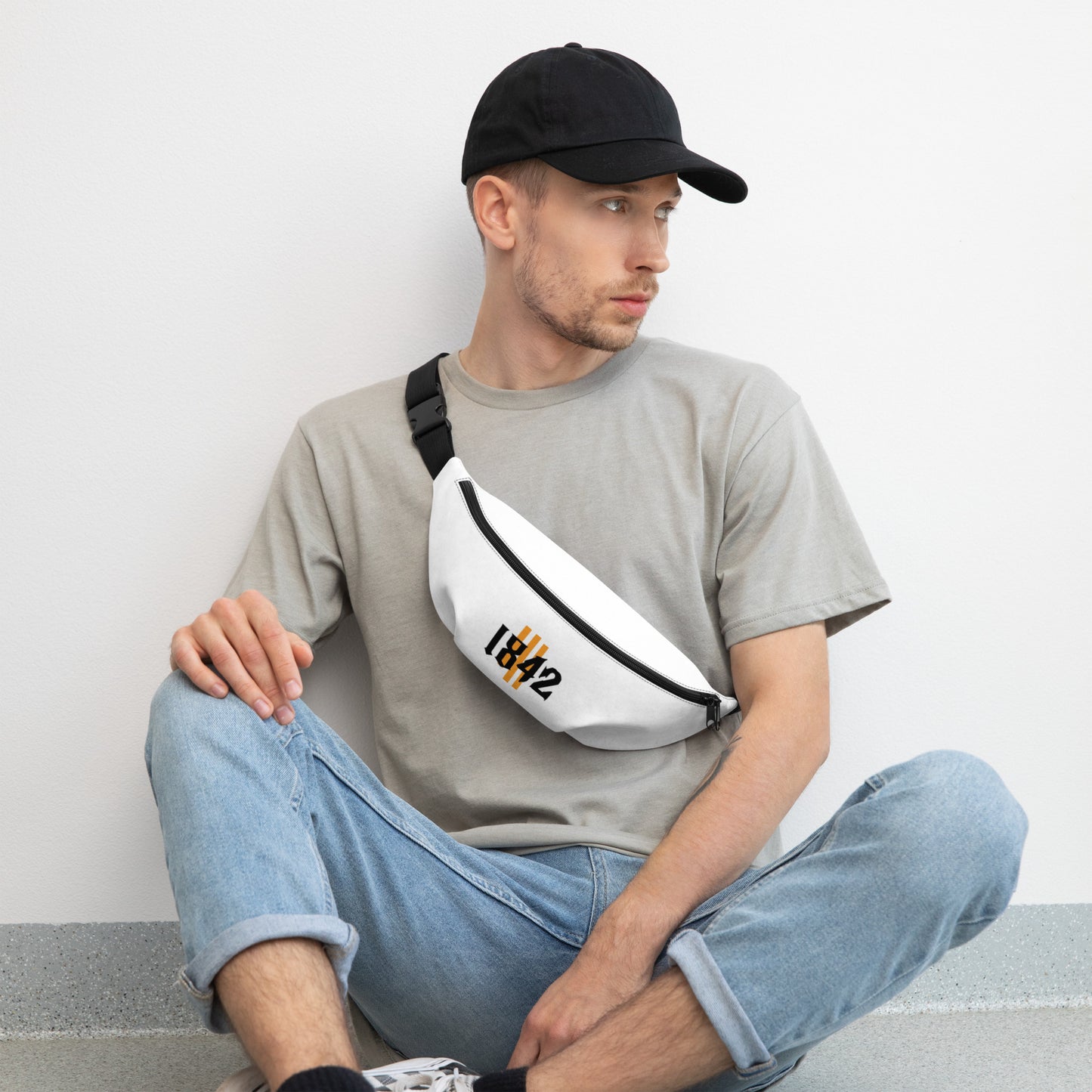 1842 Fanny Pack
