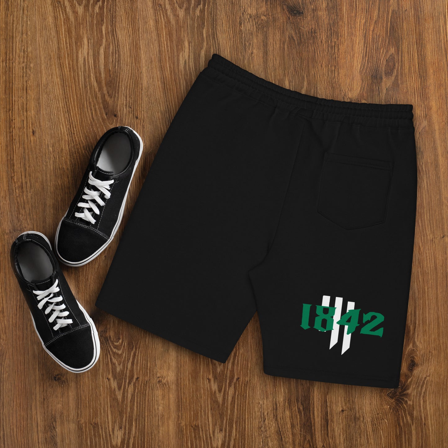 1842 green n white Men's fleece shorts