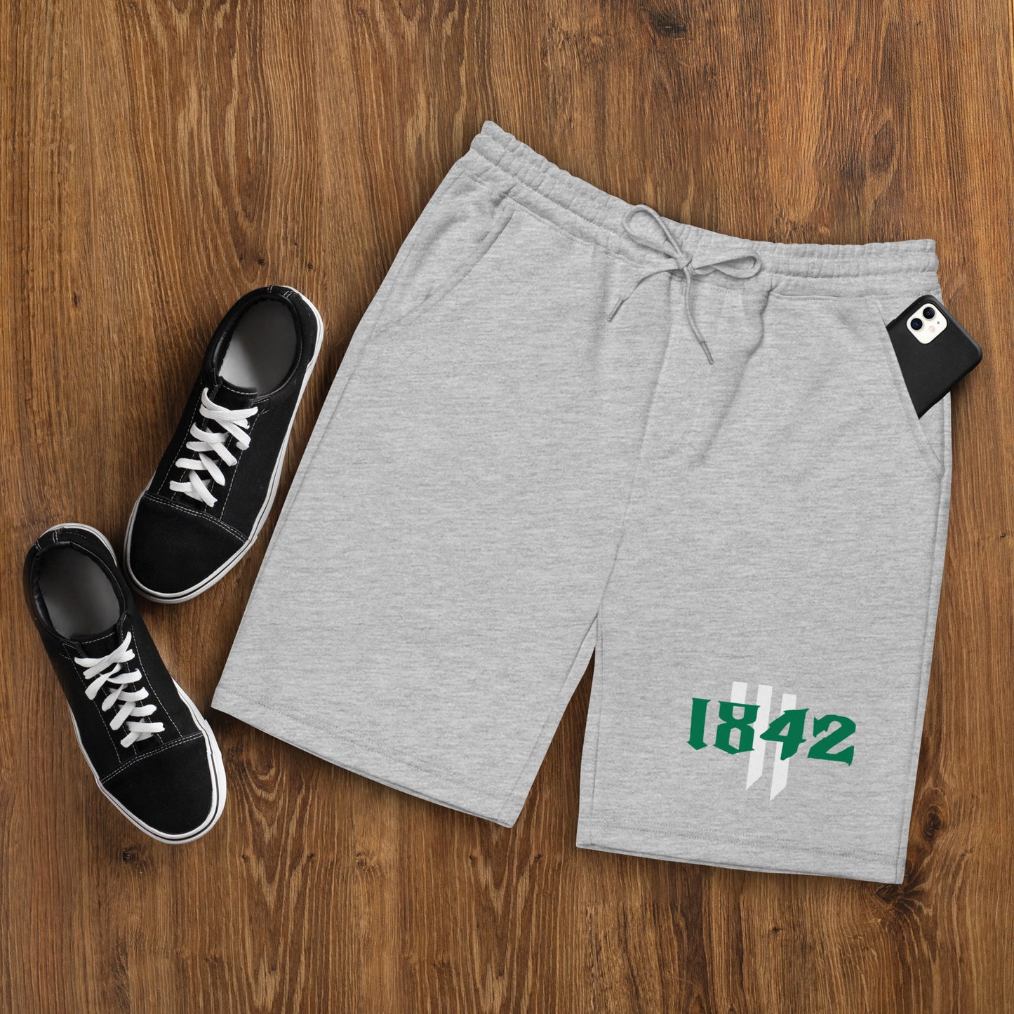 1842 green n white Men's fleece shorts