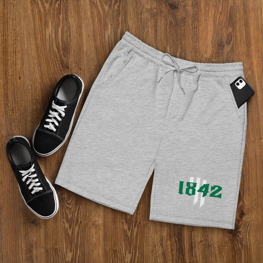 1842 green n white Men's fleece shorts